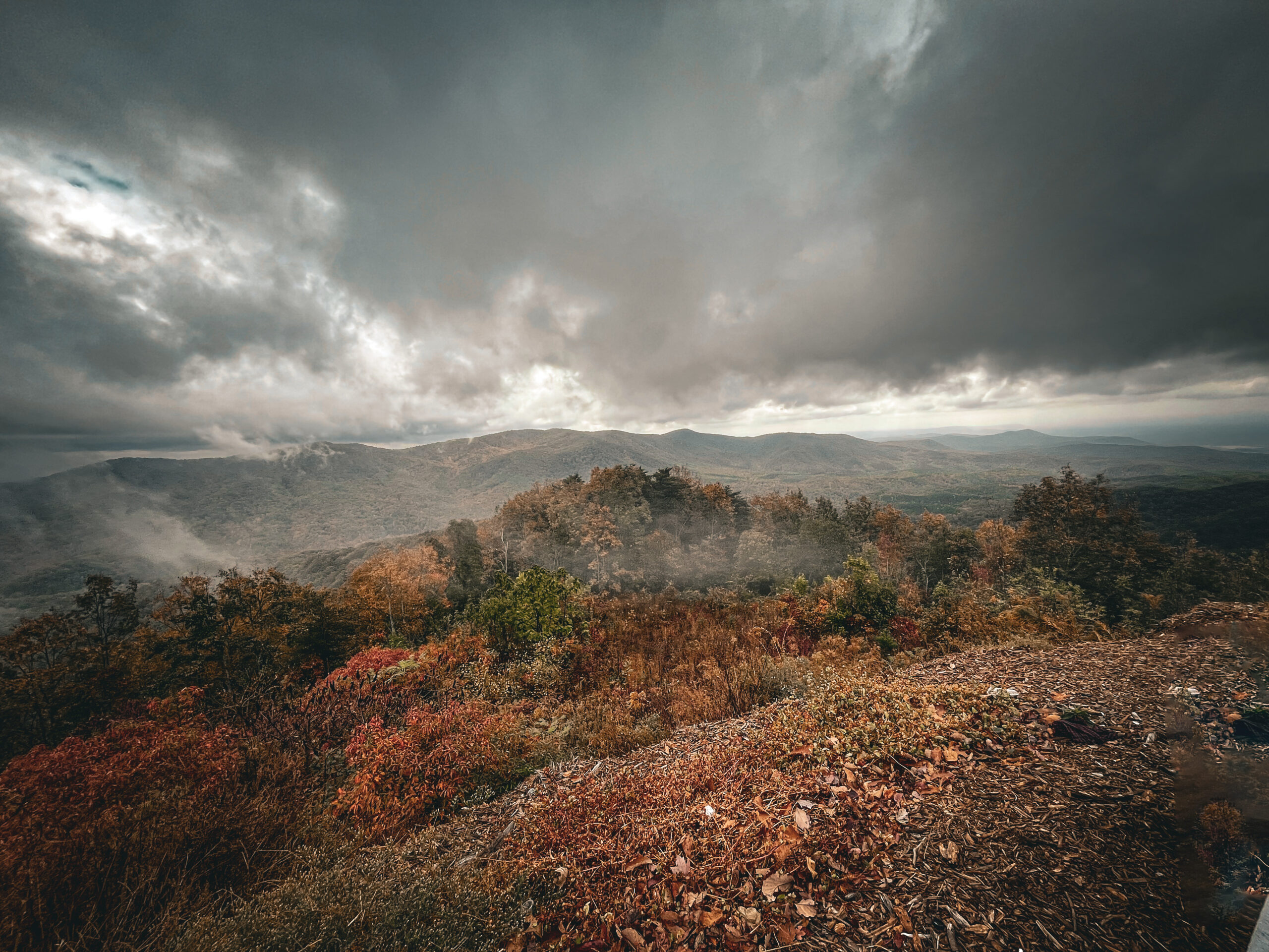 Cloud cover mountain Range in the middle of autumn